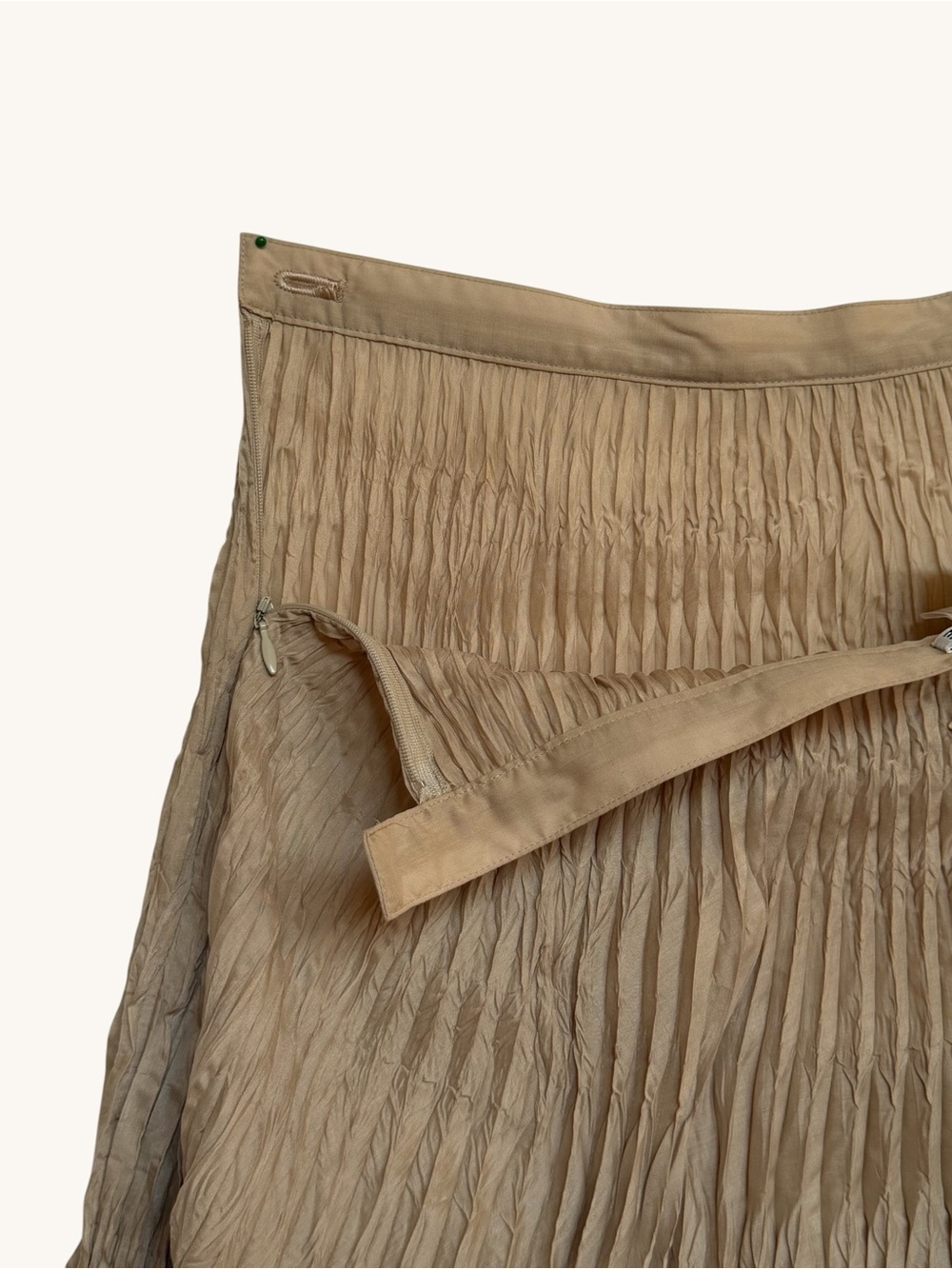 Issey Miyake Pleated Midi Skirt Antique Gold Khaki Olive 100% Polyester Vintage - Picture 5 of 10